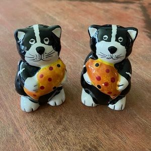 Cat and Fish Salt and Pepper Set